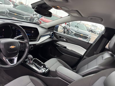 2024 Chevrolet Trax FWD 4dr LT