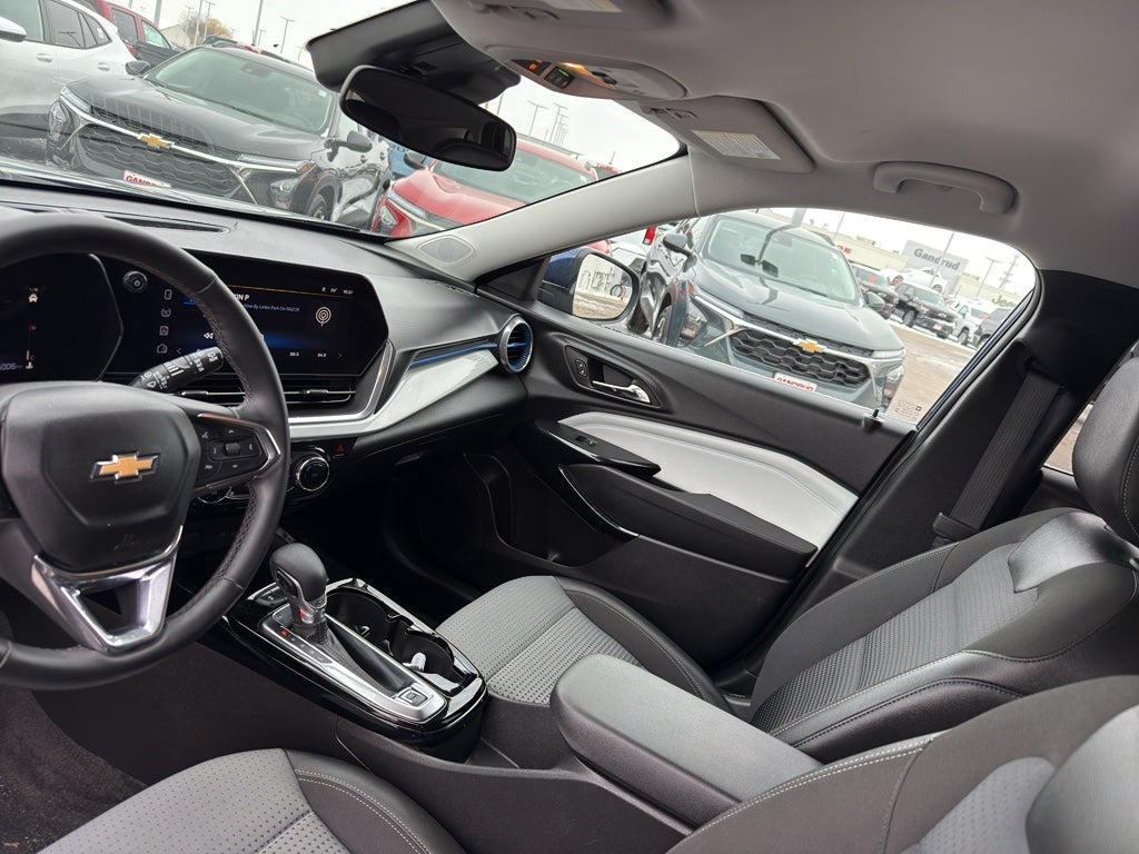 2024 Chevrolet Trax FWD 4dr LT