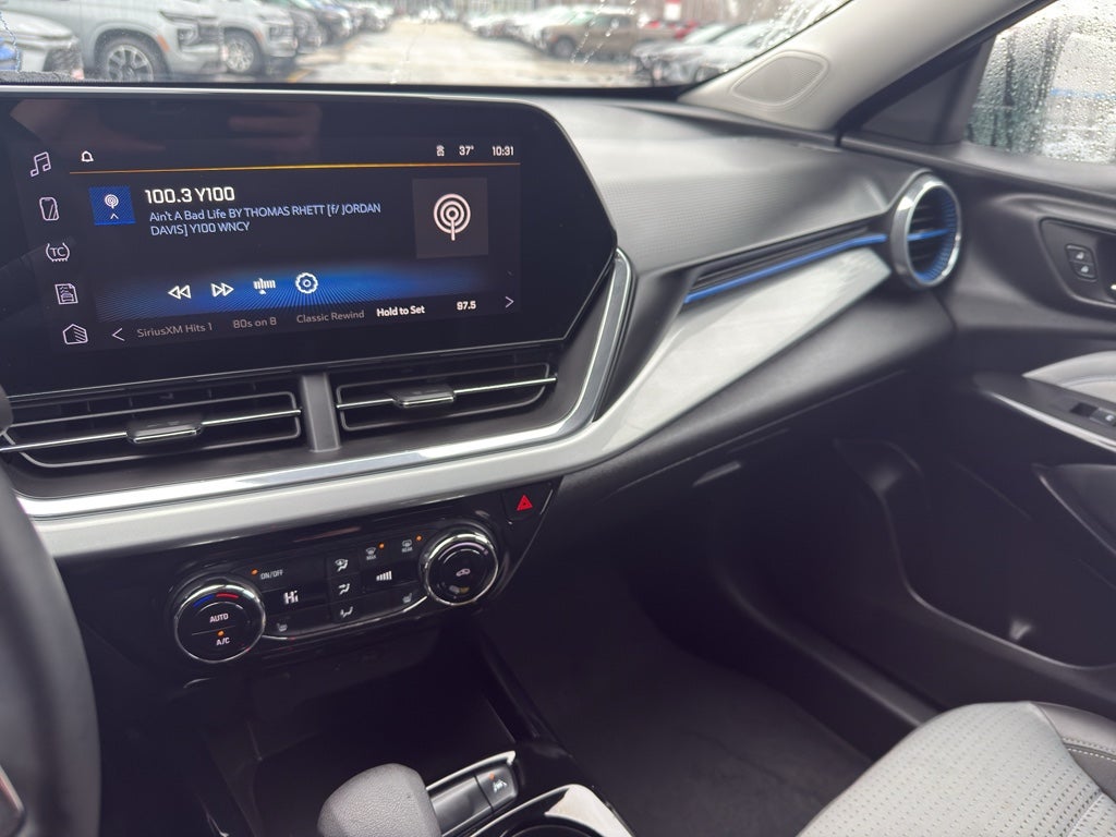 2024 Chevrolet Trax FWD 4dr LT