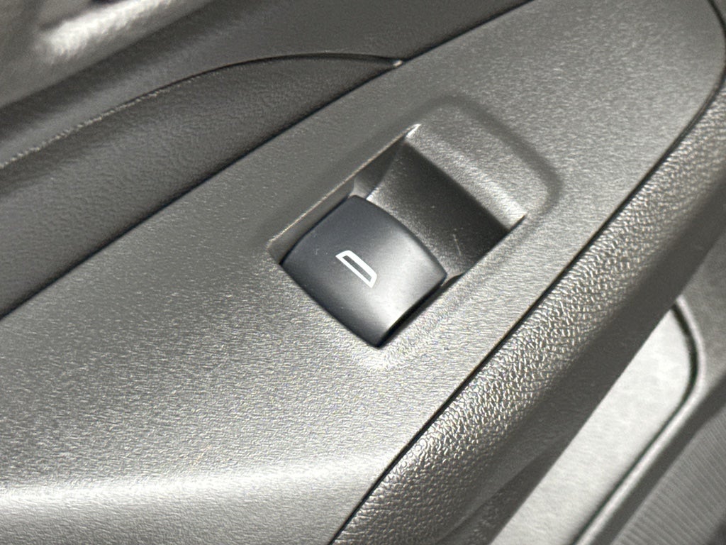 2024 Chevrolet Trax FWD 4dr LT