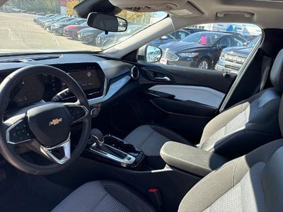 2024 Chevrolet Trax FWD 4dr LT