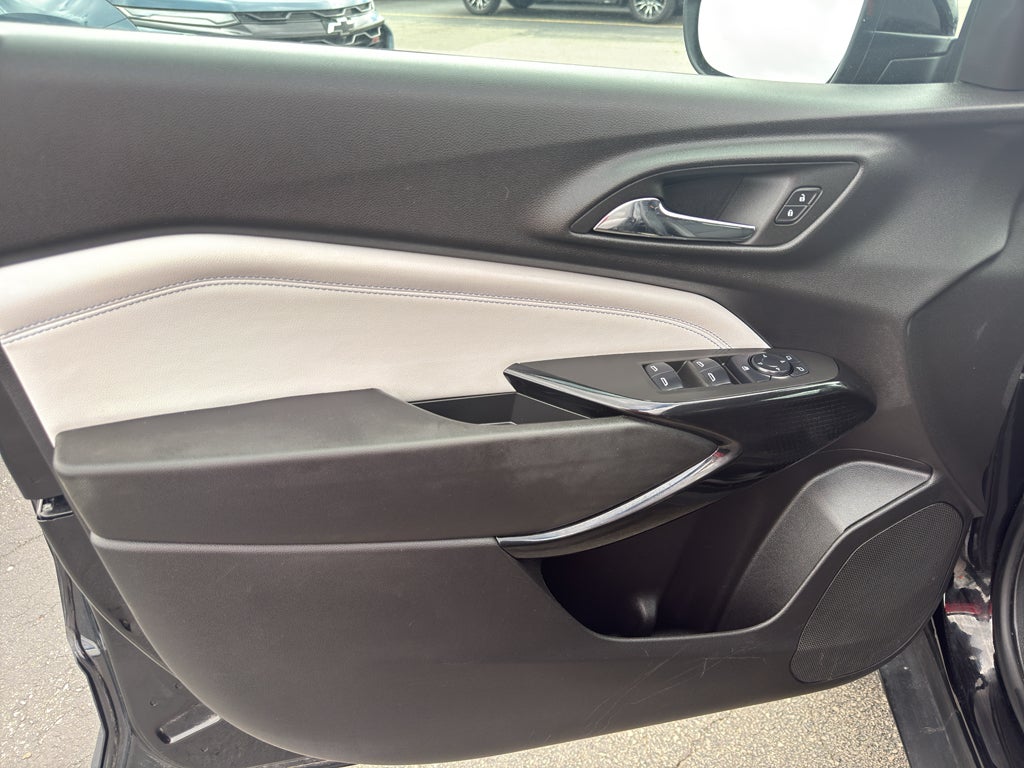 2024 Chevrolet Trax FWD 4dr LT