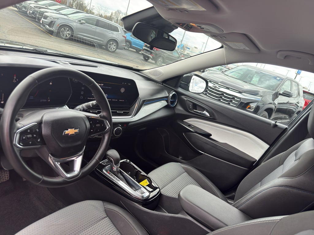 2024 Chevrolet Trax FWD 4dr LT