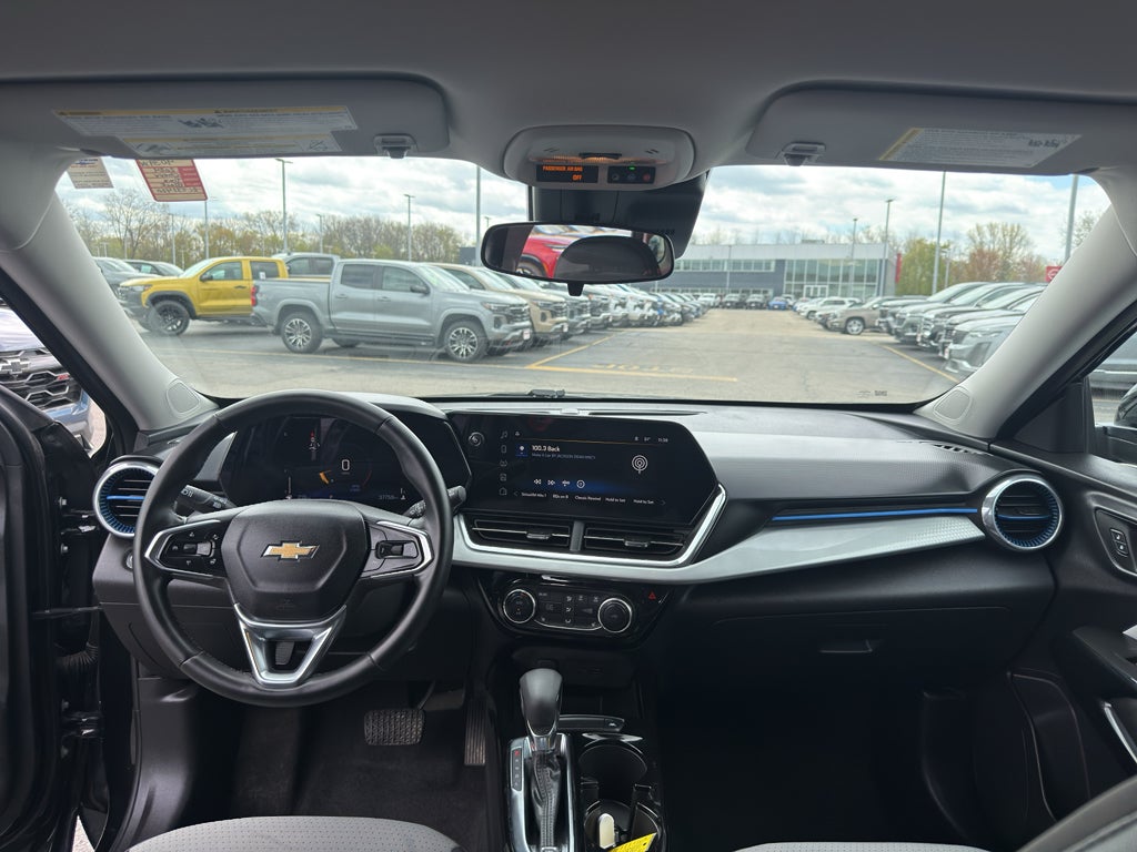 2024 Chevrolet Trax FWD 4dr LT