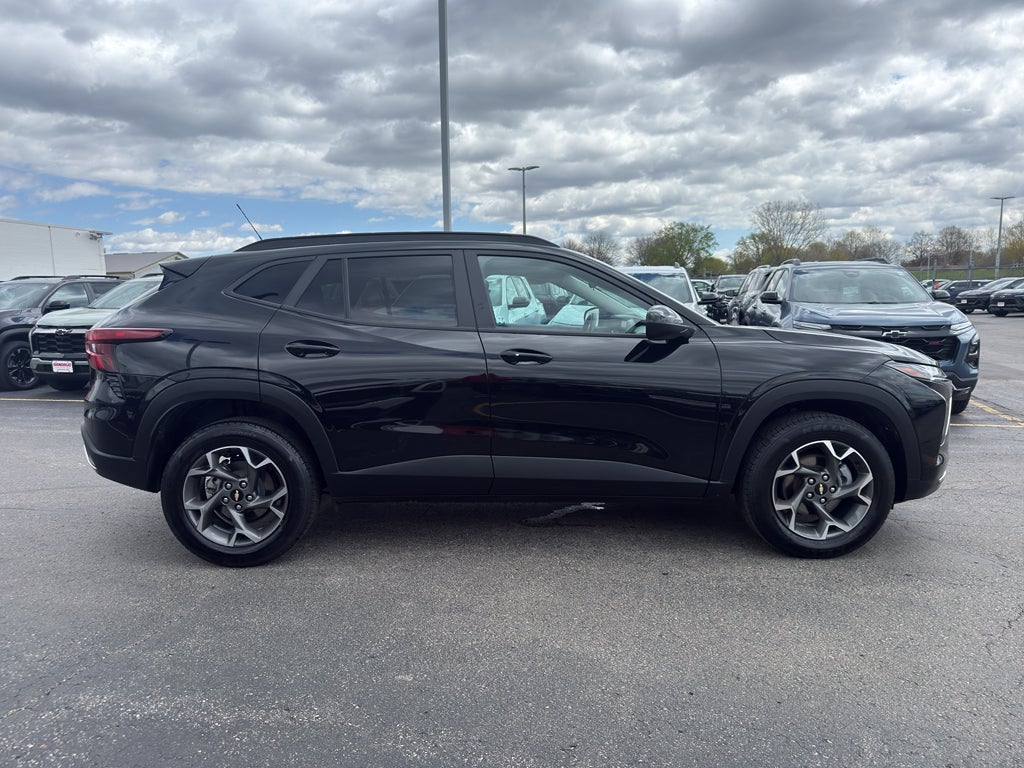 2024 Chevrolet Trax FWD 4dr LT