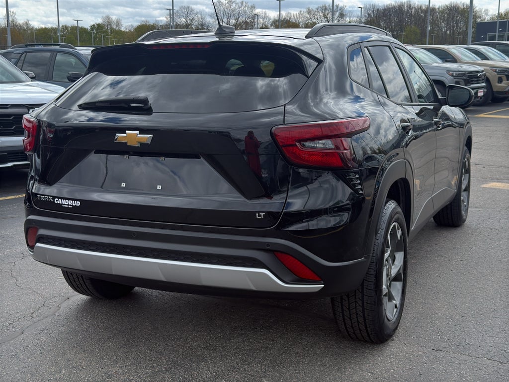 2024 Chevrolet Trax FWD 4dr LT