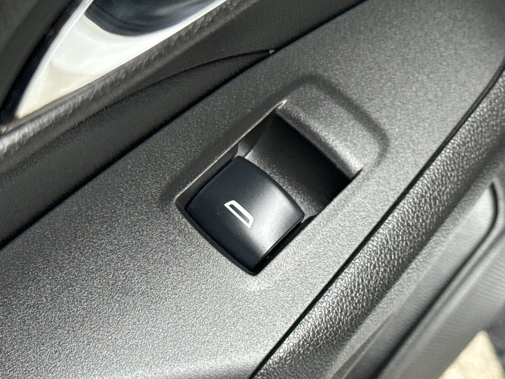 2024 Chevrolet Trax FWD 4dr LT