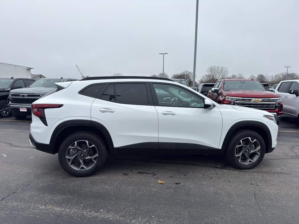 2024 Chevrolet Trax FWD 4dr LT