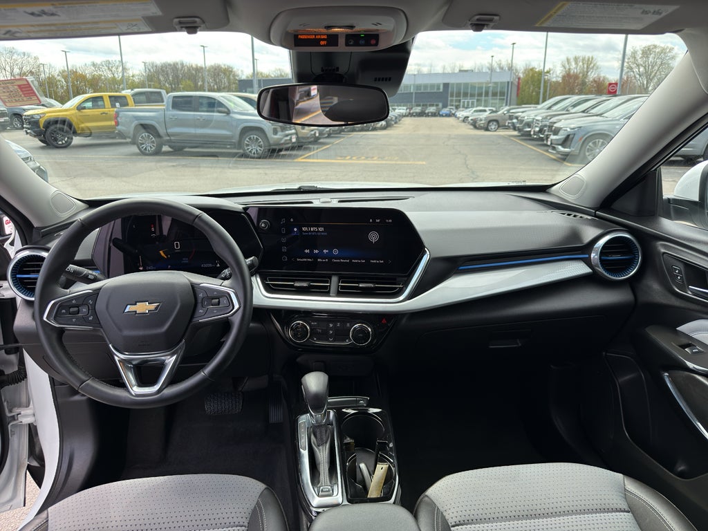2024 Chevrolet Trax FWD 4dr LT