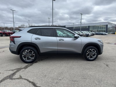 2024 Chevrolet Trax FWD 4dr LT