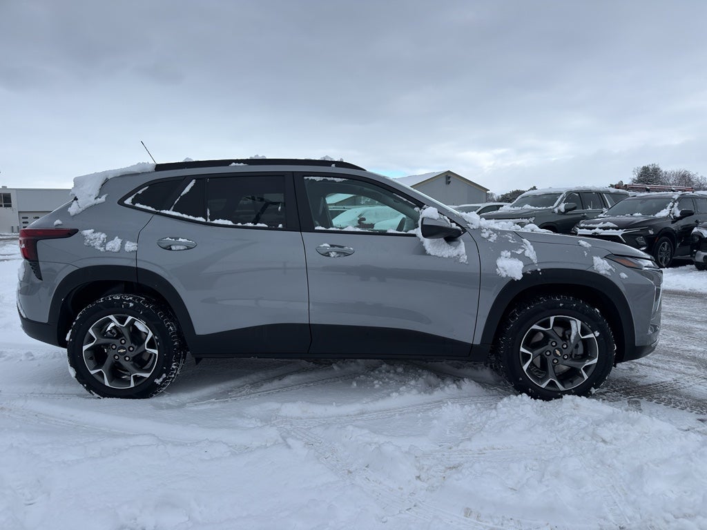 2024 Chevrolet Trax FWD 4dr LT