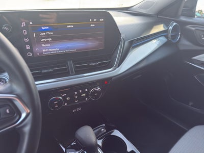 2024 Chevrolet Trax FWD 4dr LT