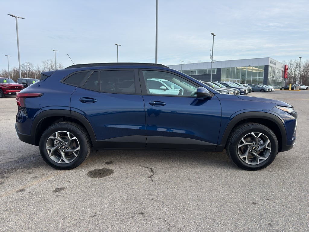 2024 Chevrolet Trax FWD 4dr LT