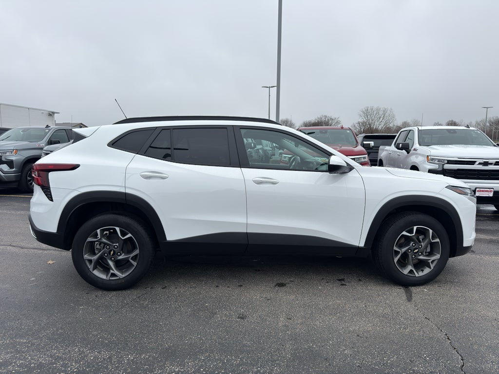 2024 Chevrolet Trax FWD 4dr LT