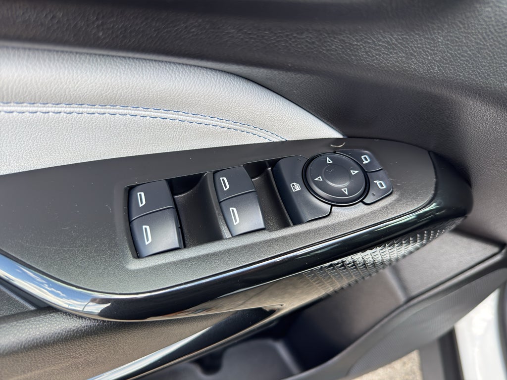 2024 Chevrolet Trax FWD 4dr LT