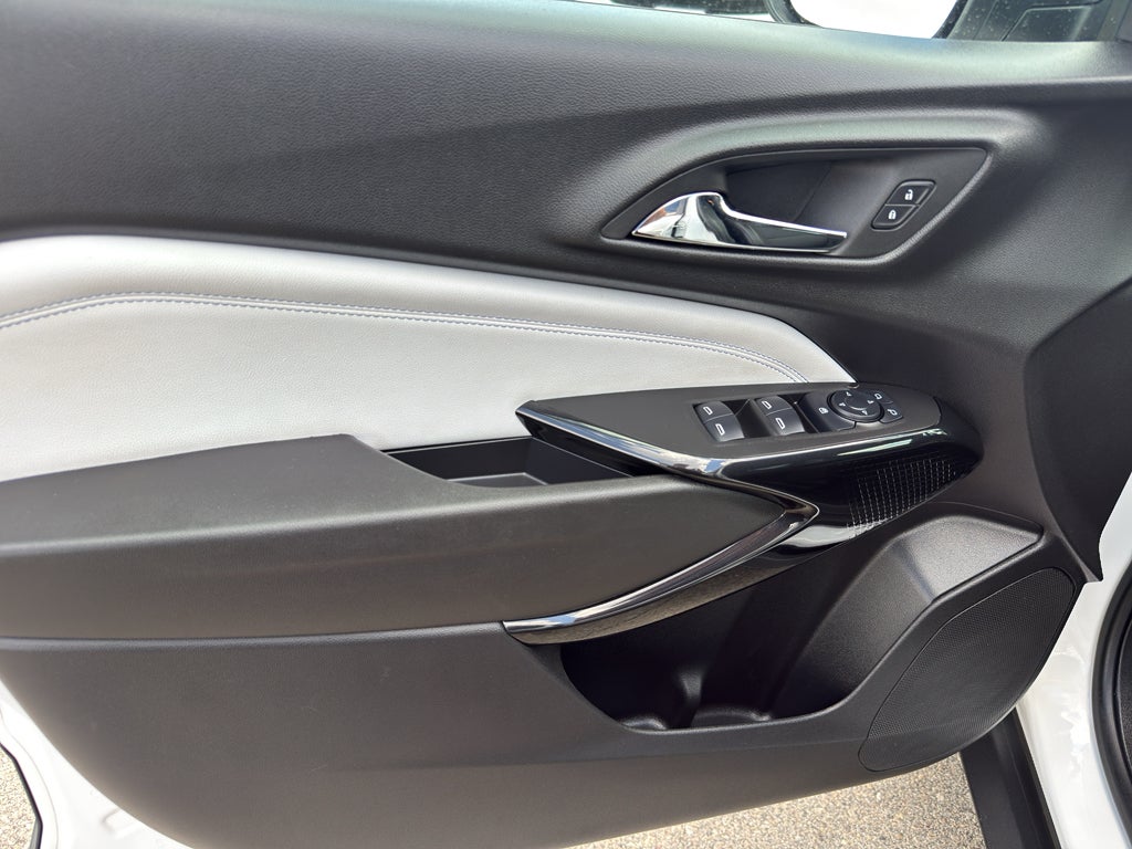 2024 Chevrolet Trax FWD 4dr LT