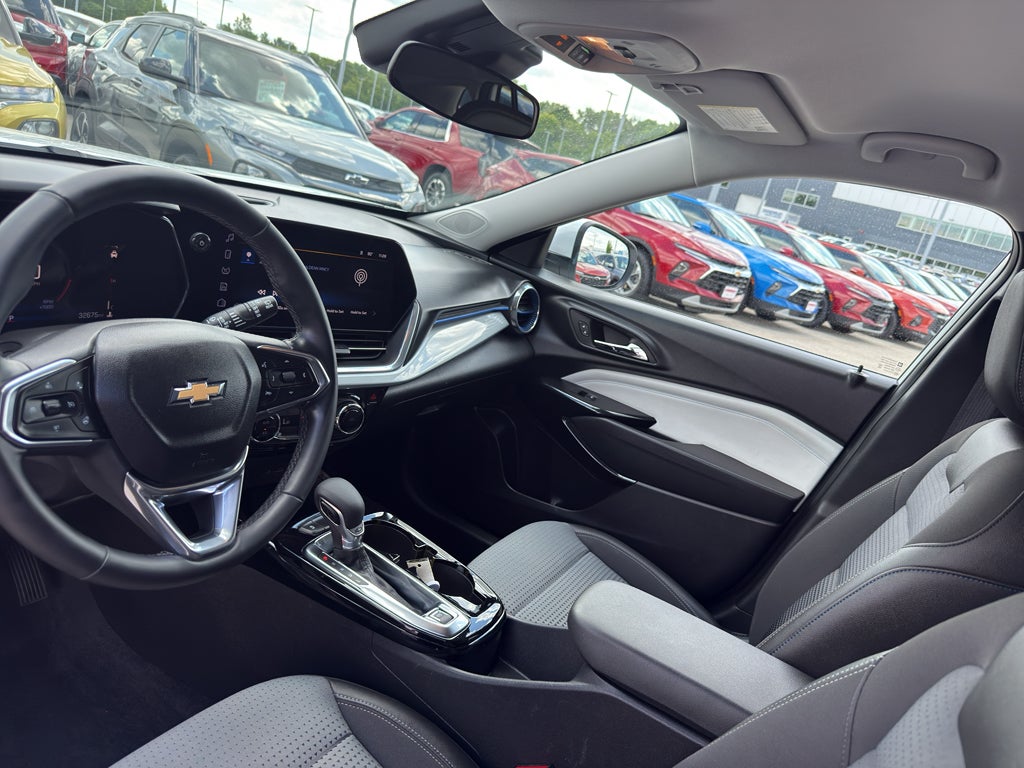 2024 Chevrolet Trax FWD 4dr LT
