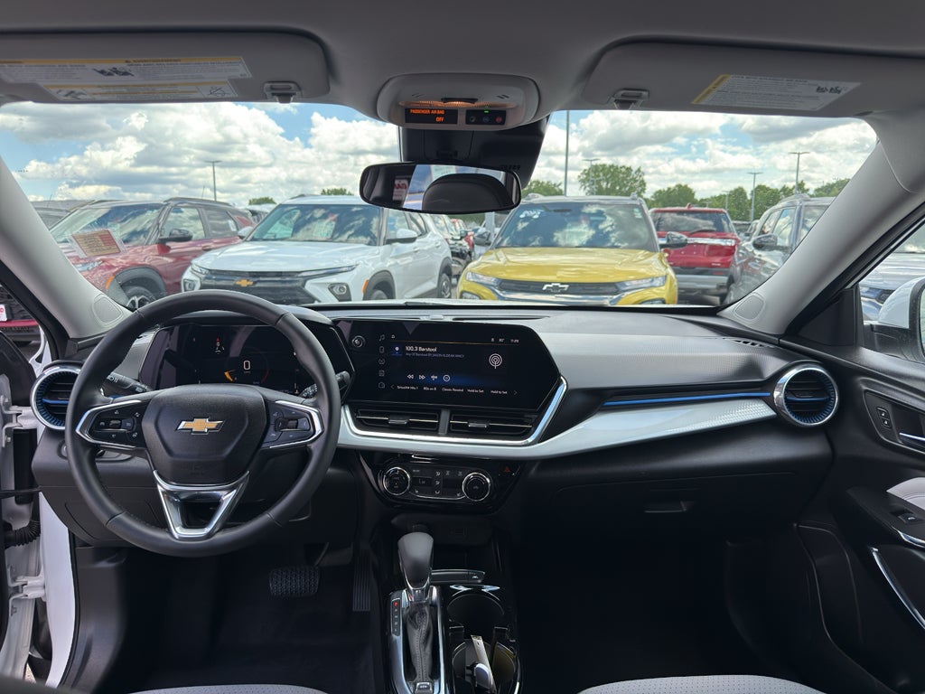 2024 Chevrolet Trax FWD 4dr LT
