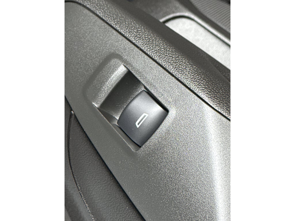 2025 Chevrolet Trax FWD 4dr LT