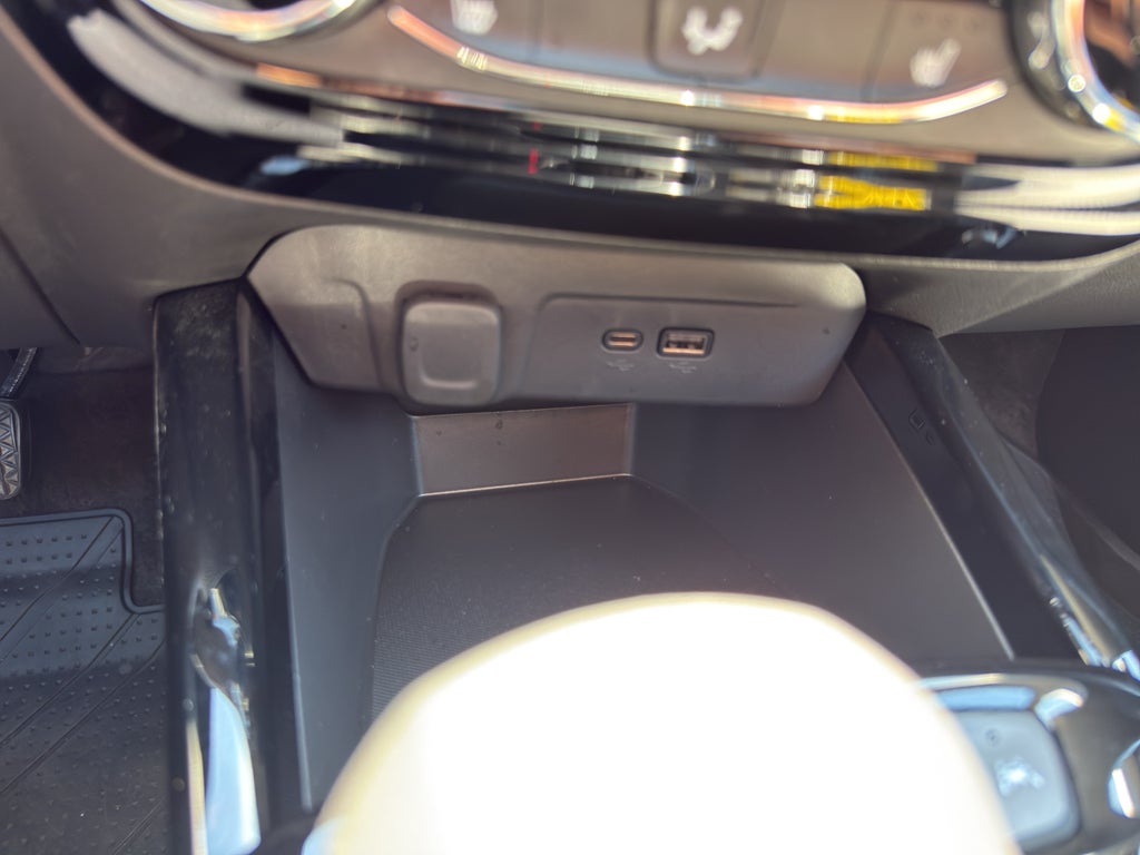 2025 Chevrolet Trax FWD 4dr LT