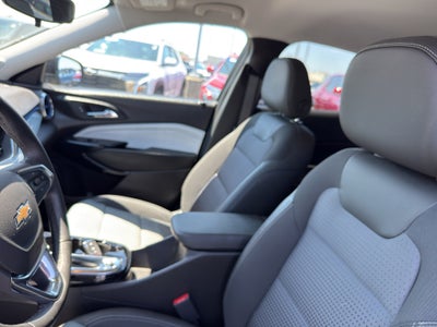 2025 Chevrolet Trax FWD 4dr LT