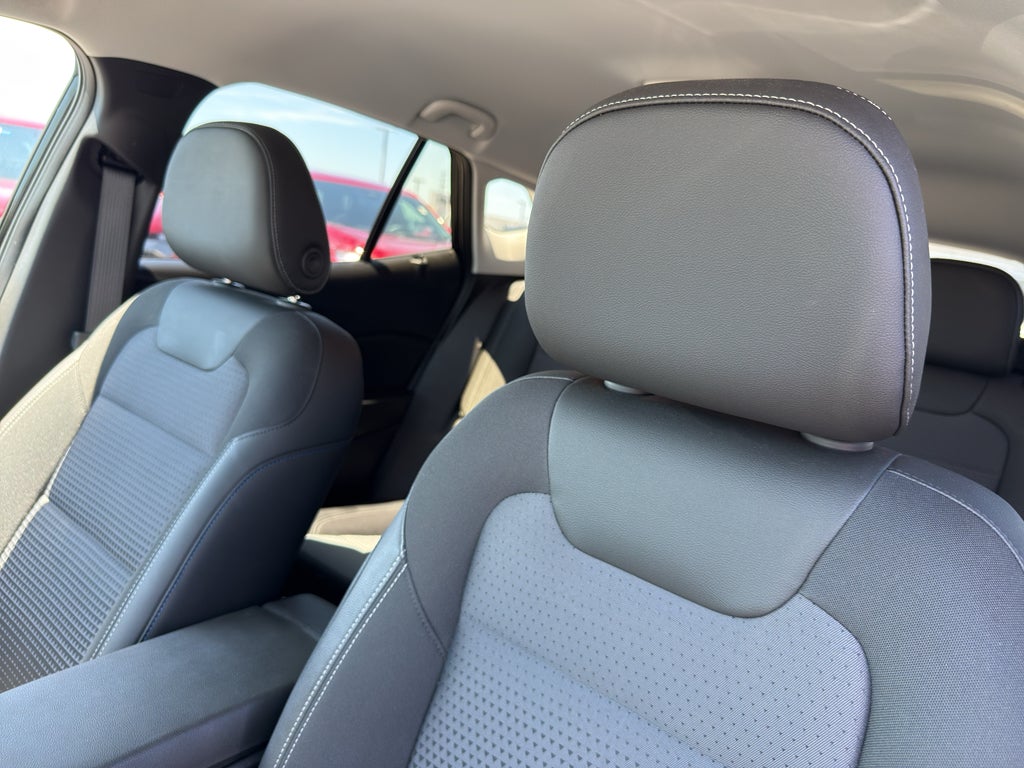2025 Chevrolet Trax FWD 4dr LT