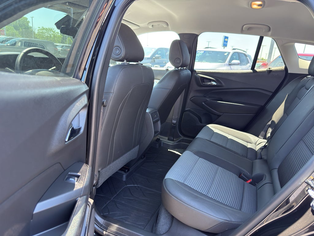2025 Chevrolet Trax FWD 4dr LT