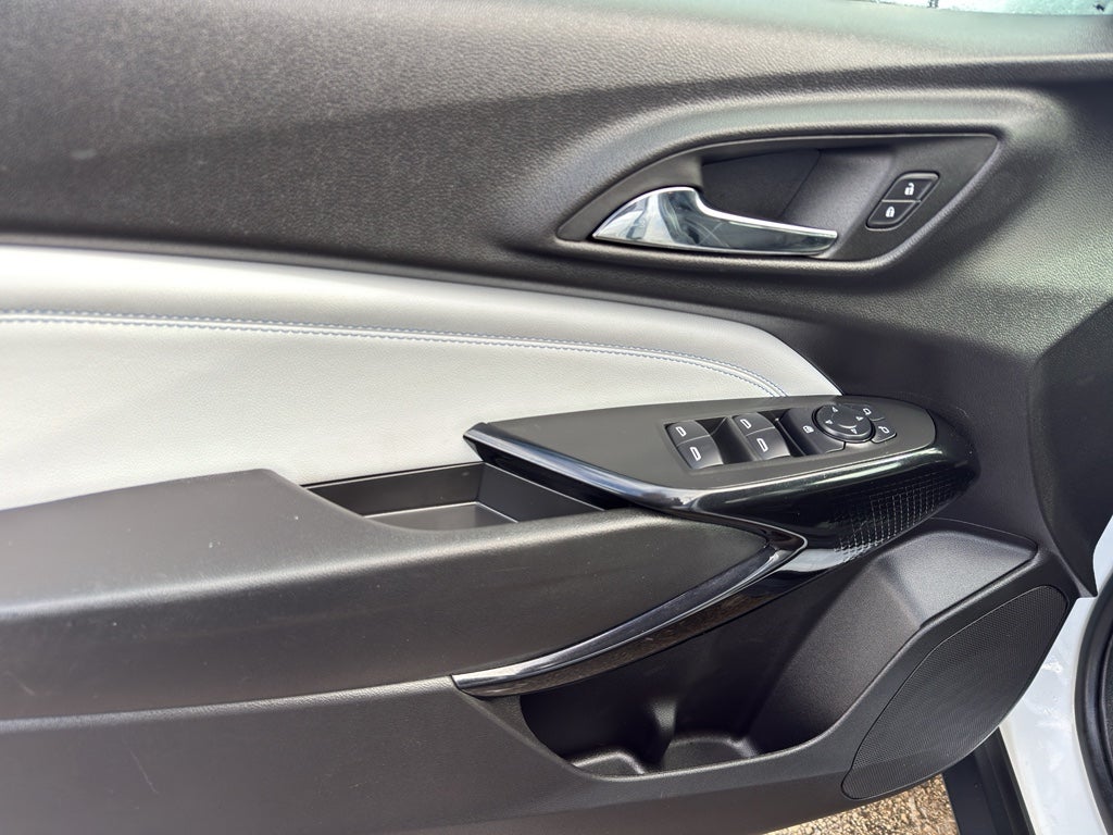 2025 Chevrolet Trax FWD 4dr LT