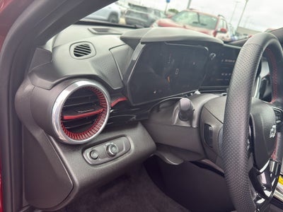 2025 Chevrolet Trax FWD 4dr 2RS