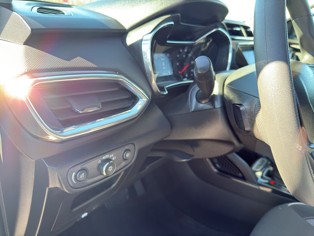 2023 Chevrolet Trailblazer FWD 4dr LT