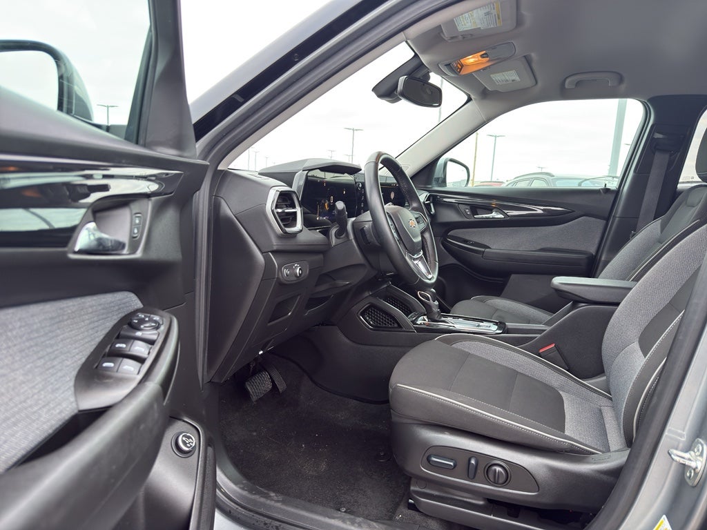 2024 Chevrolet Trailblazer AWD 4dr LT