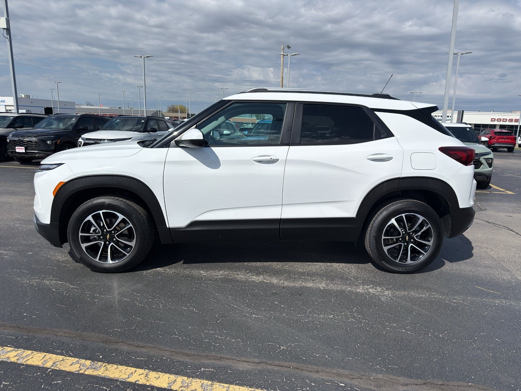 2024 Chevrolet Trailblazer AWD 4dr LT