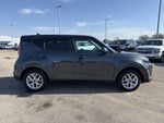 2024 Kia Soul LX IVT