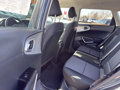 2024 Kia Soul LX IVT