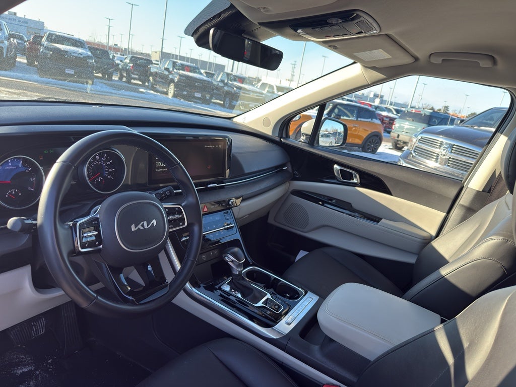 2024 Kia Carnival EX FWD