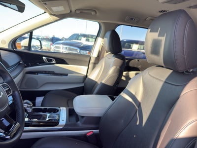 2024 Kia Carnival EX FWD