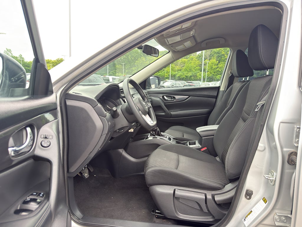 2017 Nissan Rogue FWD S