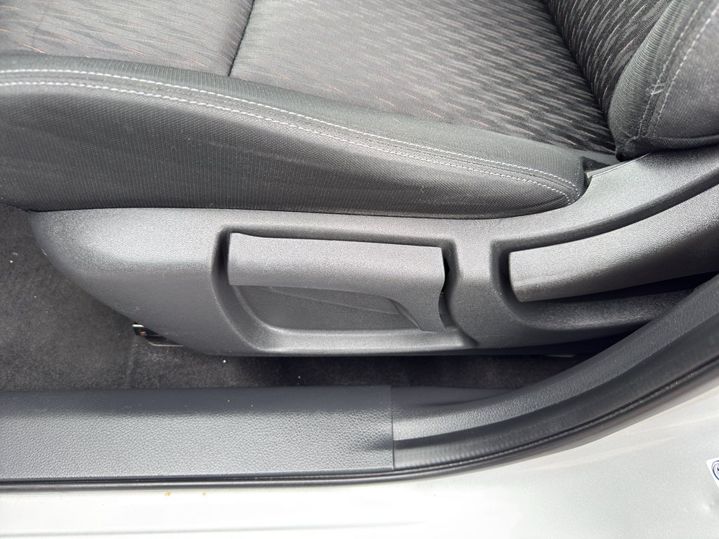 2017 Nissan Rogue FWD S