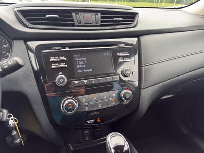 2017 Nissan Rogue FWD S