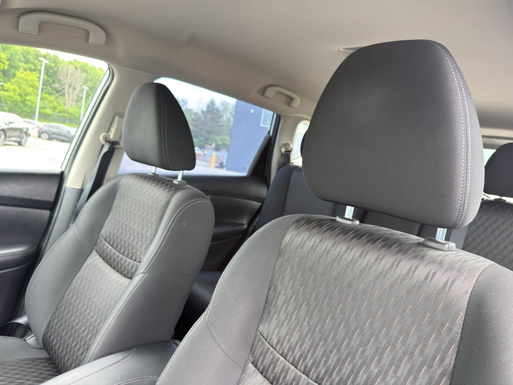 2017 Nissan Rogue FWD S