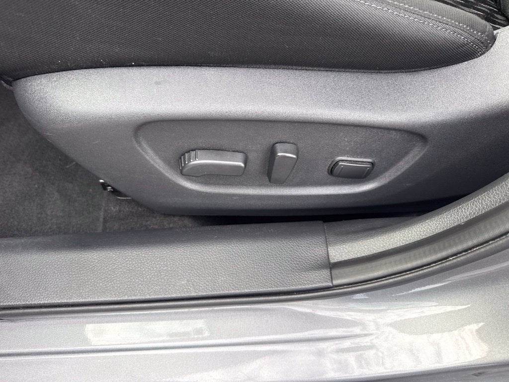2018 Nissan Rogue AWD SV