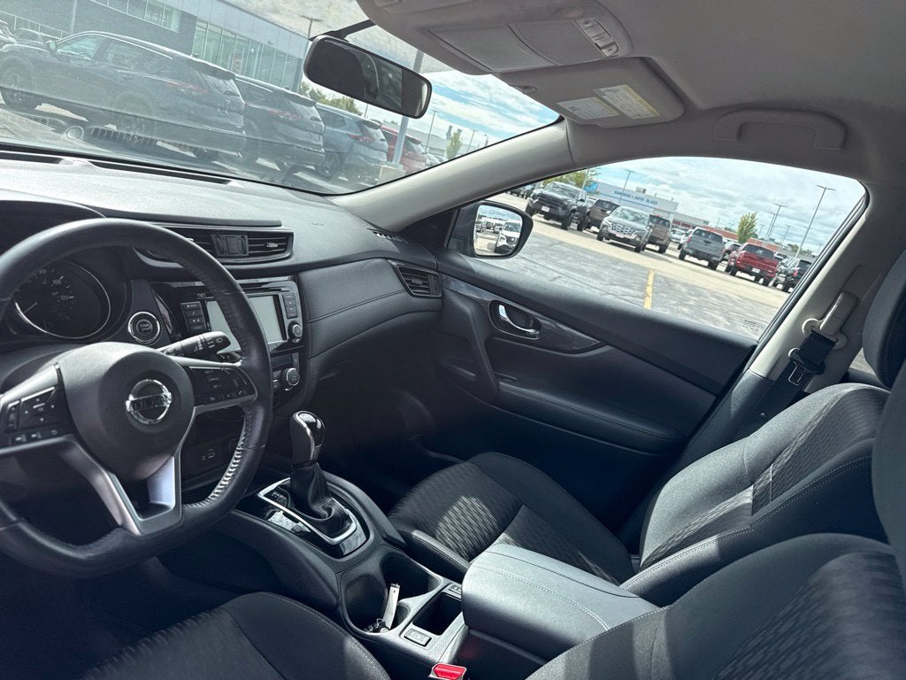 2018 Nissan Rogue AWD SV
