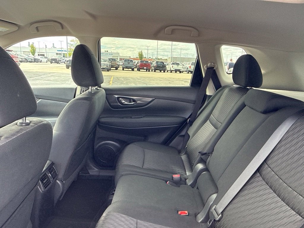 2018 Nissan Rogue AWD SV