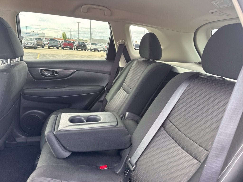 2018 Nissan Rogue AWD SV