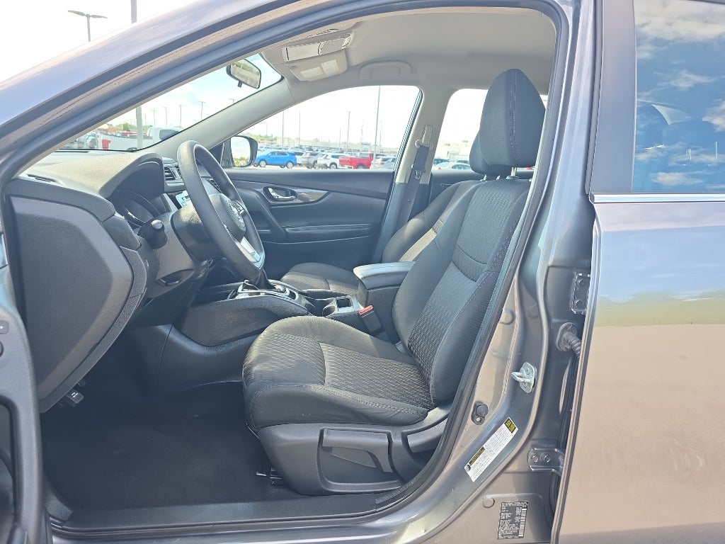 2018 Nissan Rogue AWD S