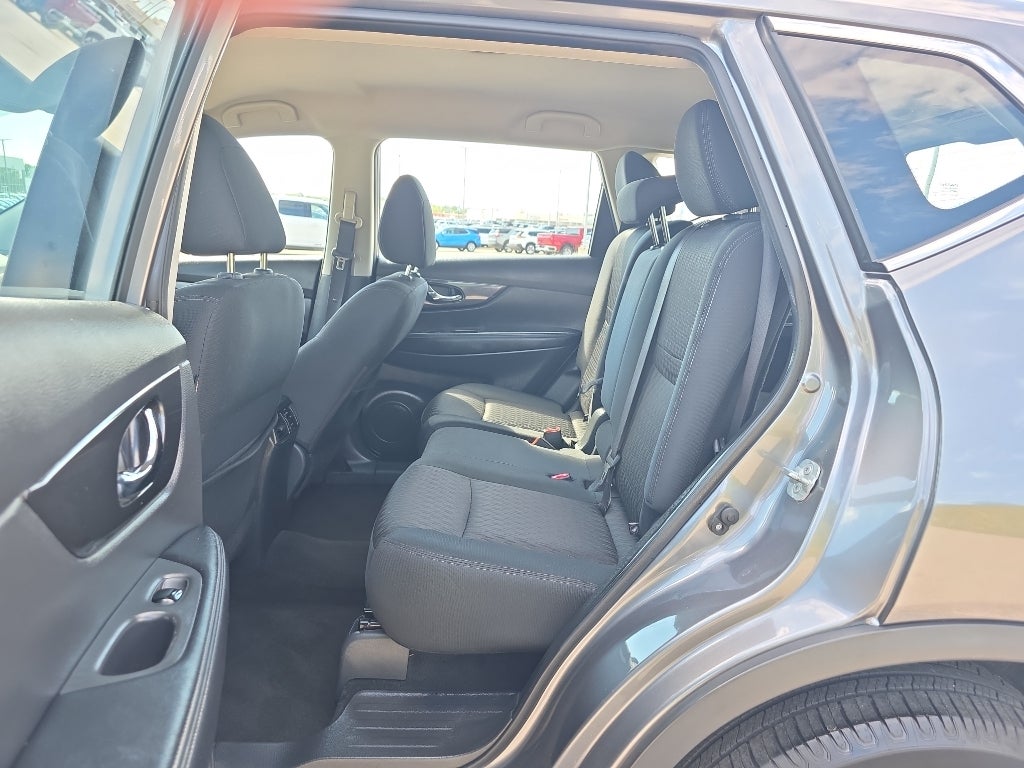 2018 Nissan Rogue AWD S