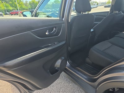 2018 Nissan Rogue AWD S