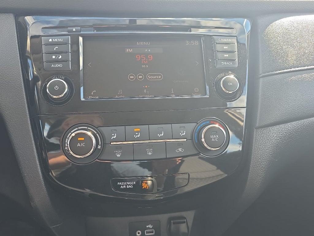 2018 Nissan Rogue AWD S