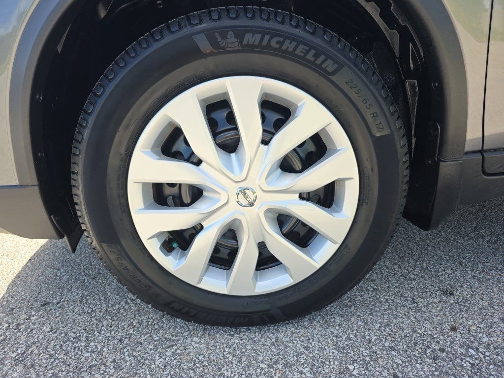 2018 Nissan Rogue AWD S