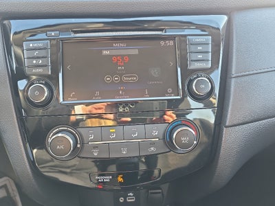 2019 Nissan Rogue AWD S